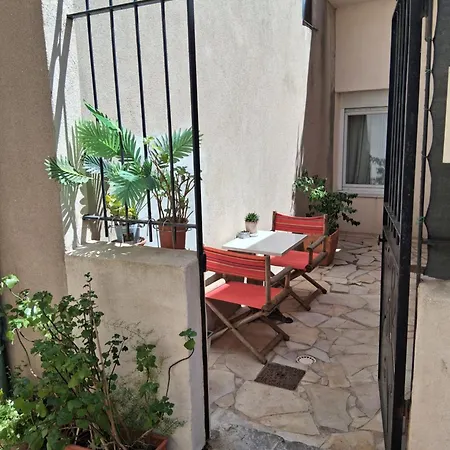 Quartier شقة *